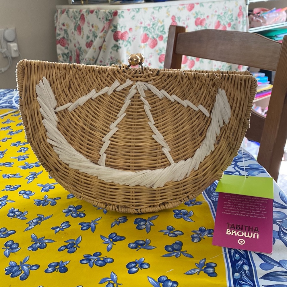 Brand NWT Tabitha Brown Lemon Slice wicker Bag